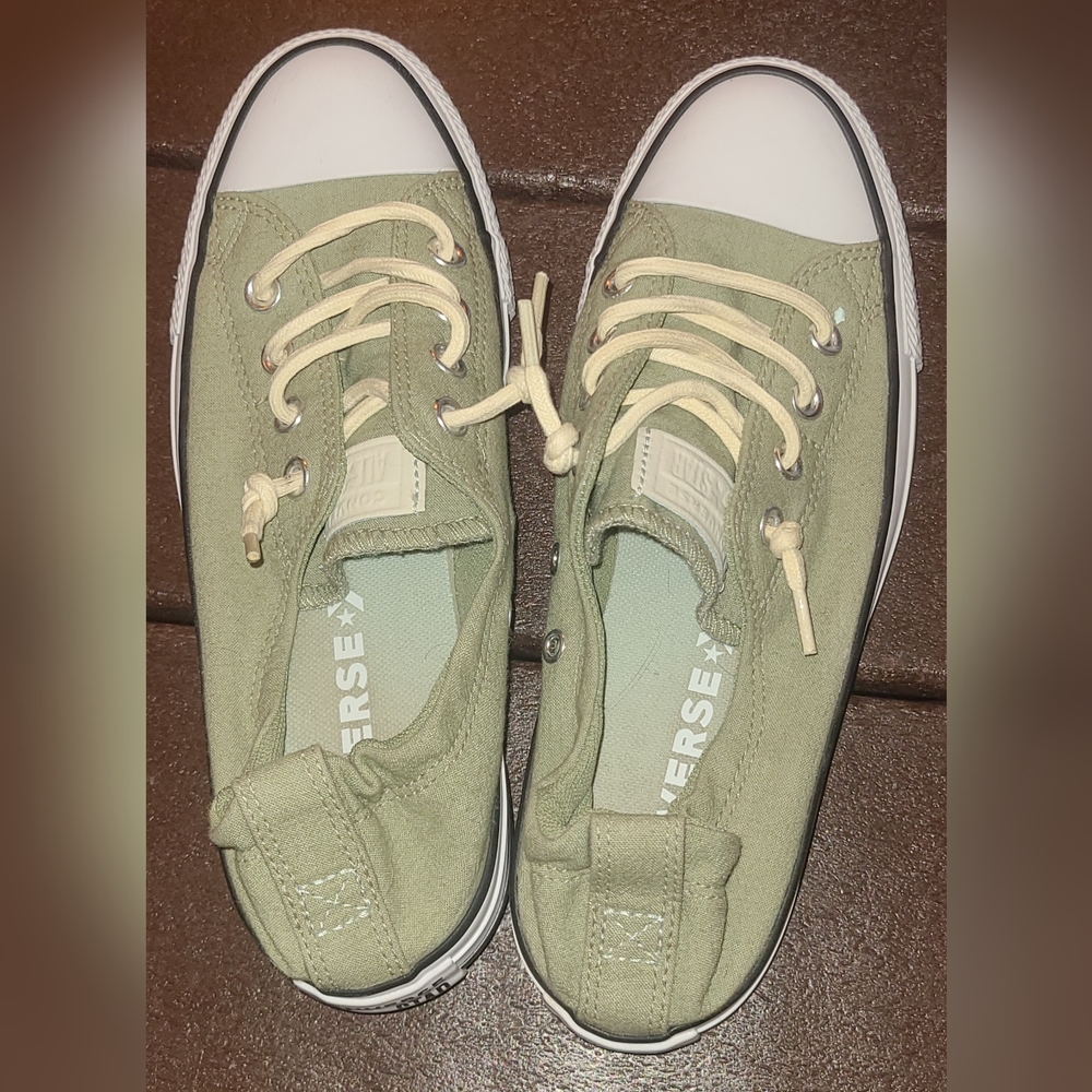 Converse Shoreline Sage Green WM8